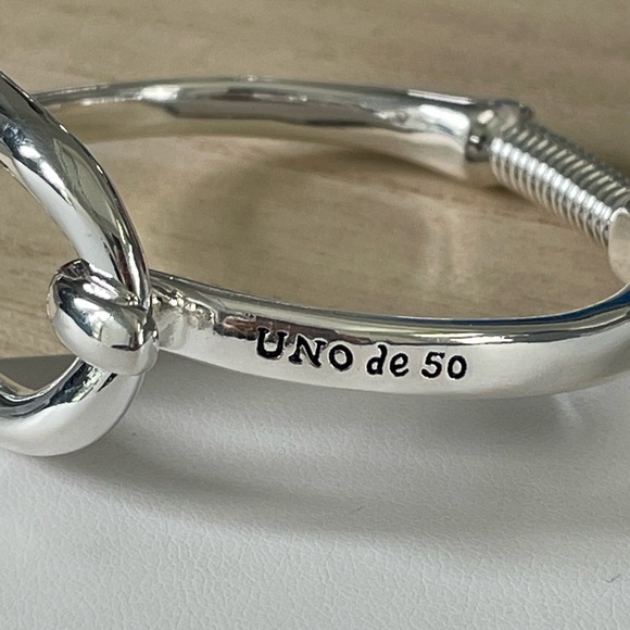 UNO de 50 Bracelet •TOGETHER •Size M -•Silver with Swarovski Crystals - Picture 10 of 15